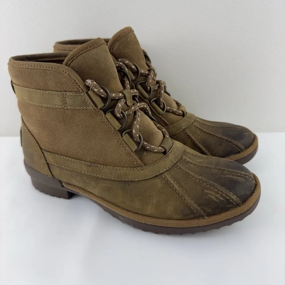 UGG Women's Greda Waterproof Ankle Boots Brown Size 6.5 –‎ Item No. 1112650